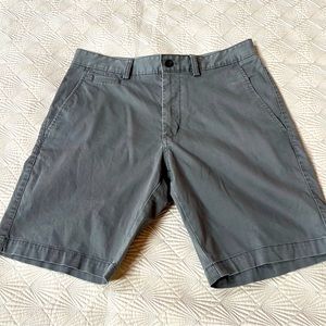 Nordstrom shorts in gray Size 32